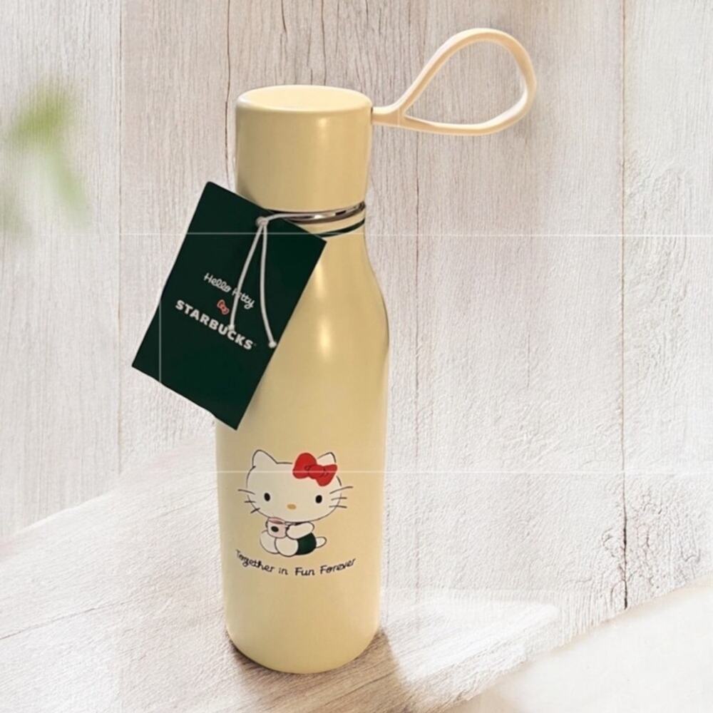 STARBUCKS X HELLO KITTY Water Bottle 20 ozNEW Holiday 2025 FAST SHIP 3092-32